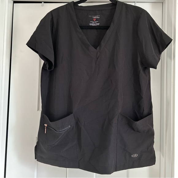 New York Laundry Tops - (5 for $20) New York Laundry Scrub Shirt Sz M